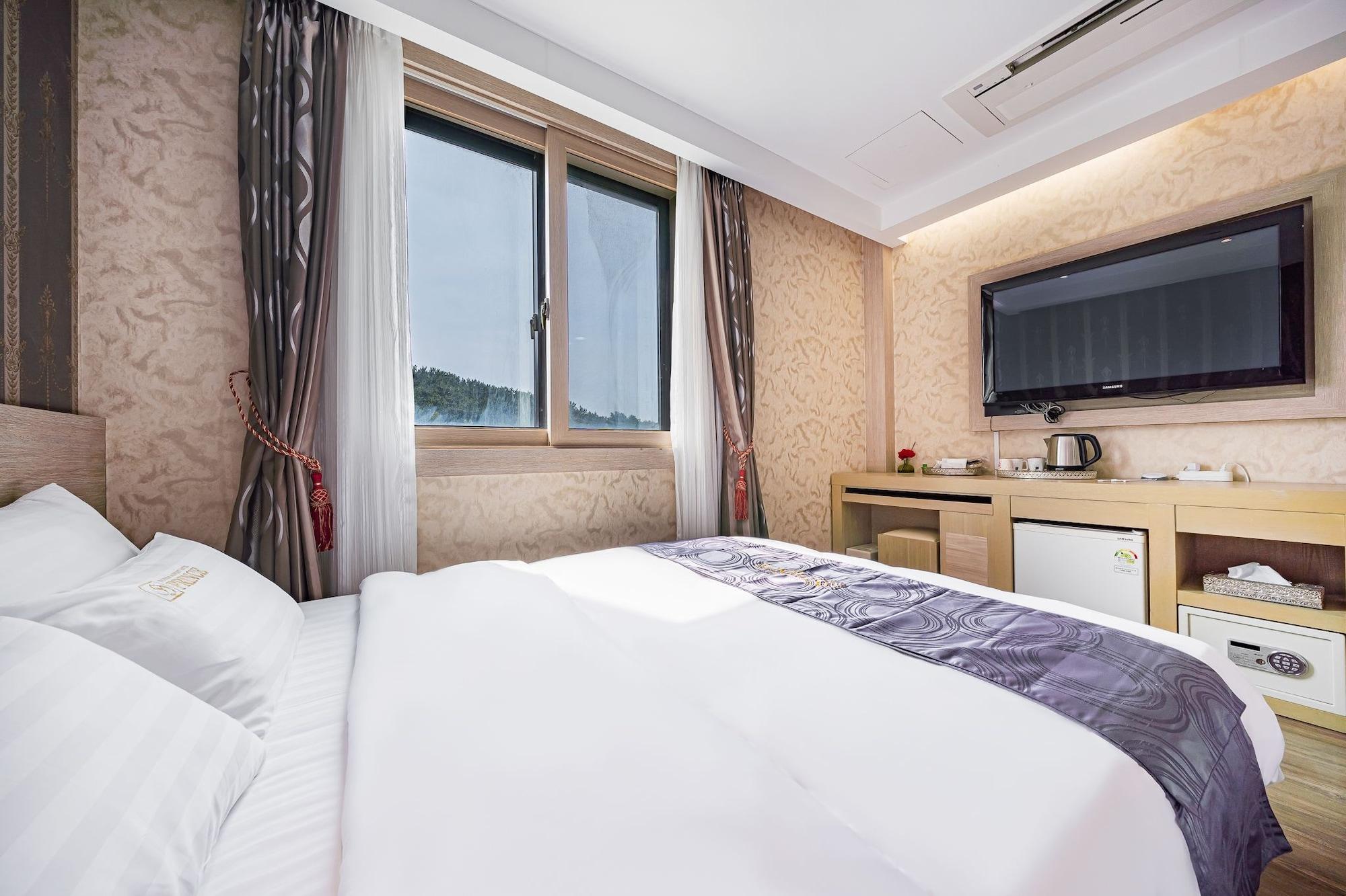 Incheon Prince Hotel Экстерьер фото