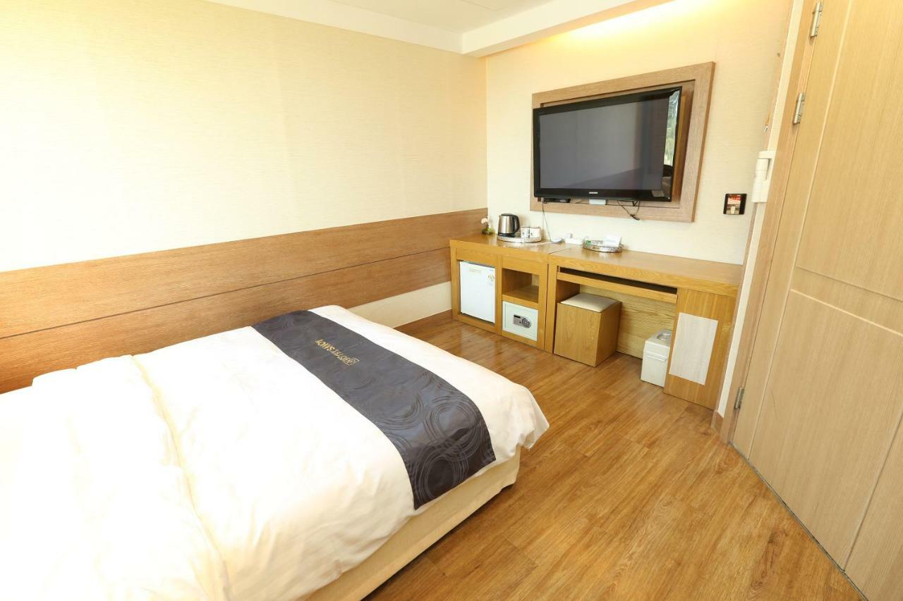 Incheon Prince Hotel Экстерьер фото