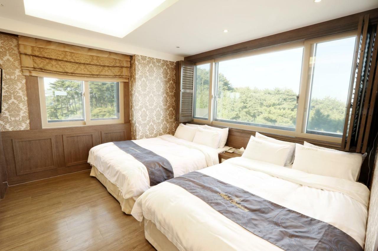 Incheon Prince Hotel Экстерьер фото